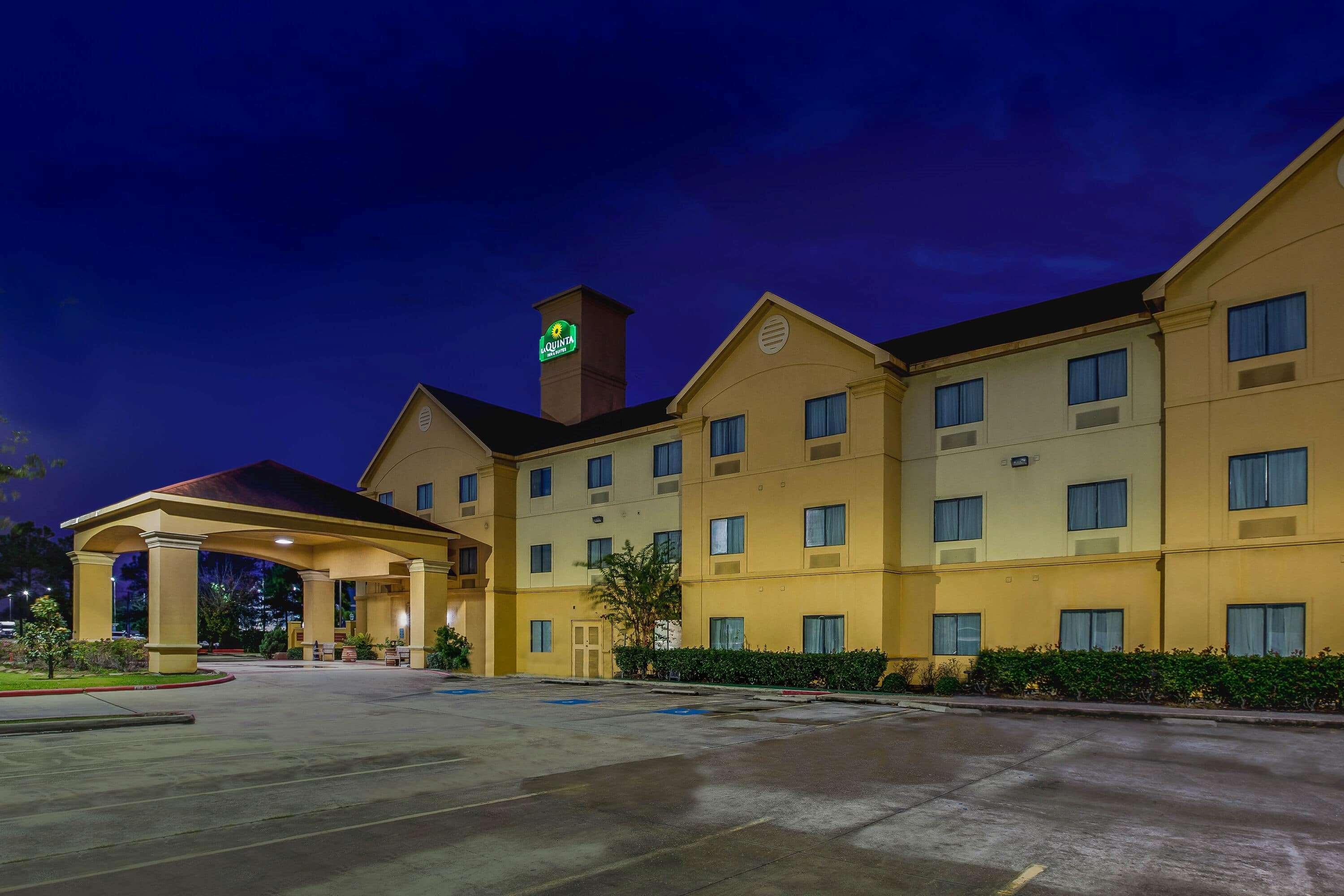 La Quinta By Wyndham Pasadena Hotel Exterior foto